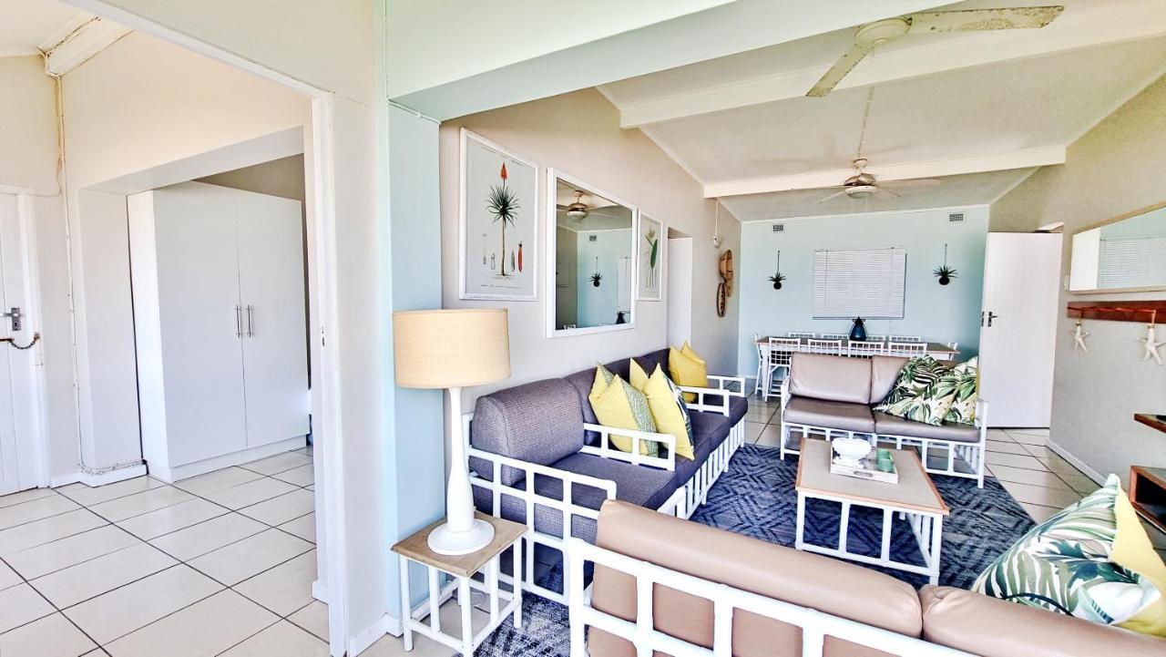 Seaglen Dunes Apartment Port Edward